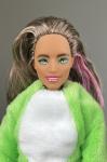 Mattel - Barbie - Cutie Reveal - Barbie - Wave 6: Costume - Puppy in Green Frog Costume - Poupée